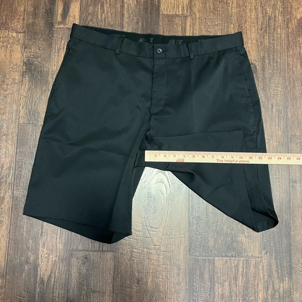 Nike Dri-Fit Golf Shorts Size Men’s 36 Color Black